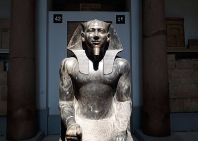 Khafre Statue